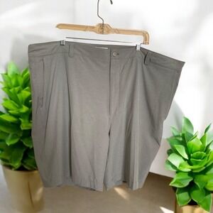 Peter Millar Golf Shorts Performance Flat Front Lightweight‎ 48R